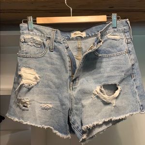 Madewell perfect jean short, light distressed, 26